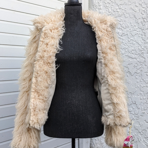 SOLD Endless Rose Vegan Fur Jacket - Picture 3 of 8
